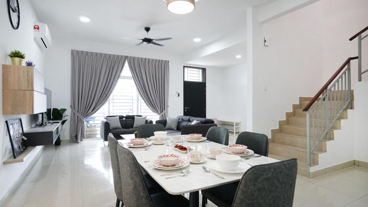 Desaru Home Feel Theme By Joyfully 13M1 מראה חיצוני תמונה